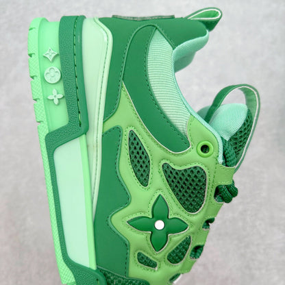 L's Green Breathable Sneakers