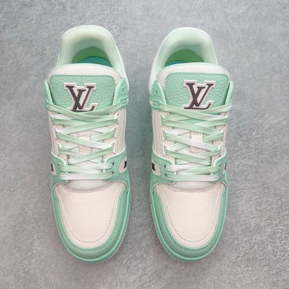 L's Light Green And White Pattern Sneakers