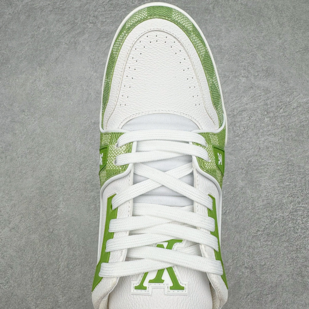 L's White Figure And Green Grid Sneakers