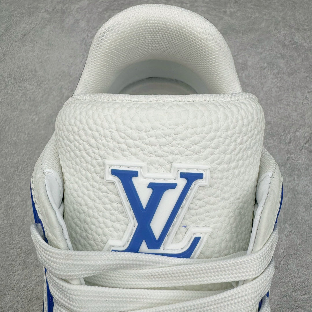 L's Blue Grid Figure Leather Sneakers