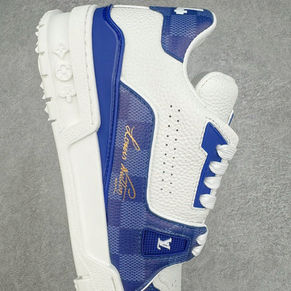 L's Blue Grid Figure Leather Sneakers