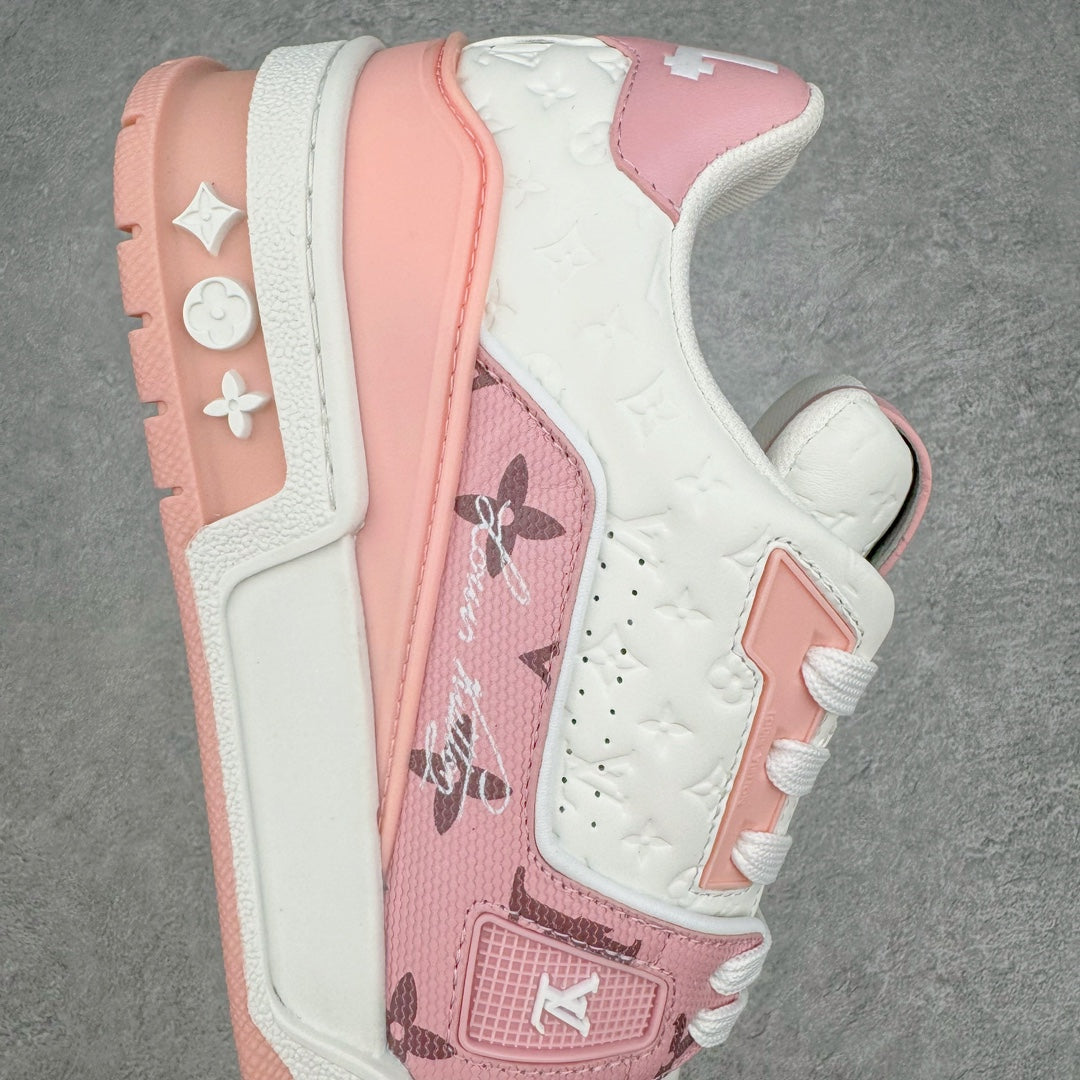 L's Pink With White Pattern Confortable Sneakers