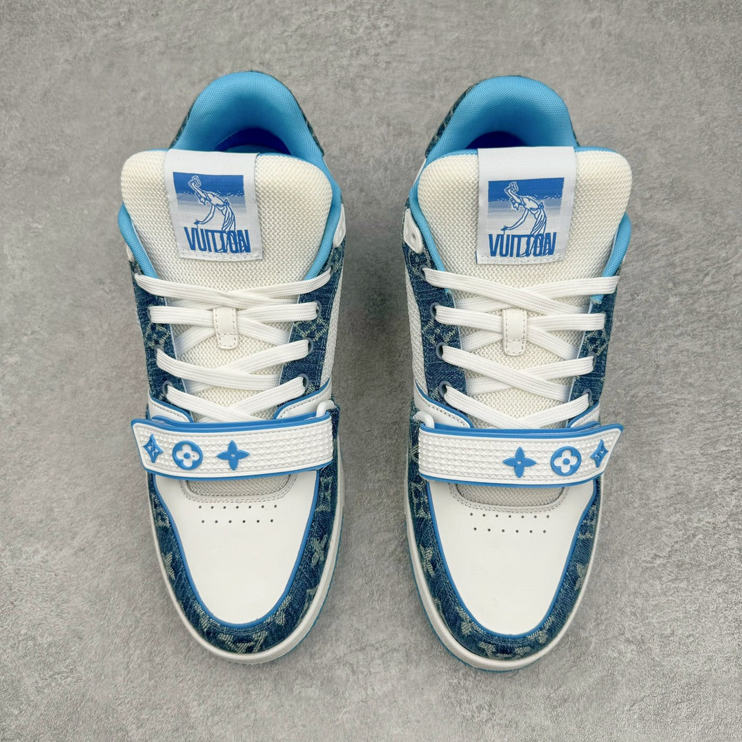 L's Blue And White Pattern Breathable Sneakers