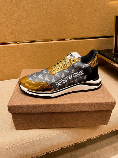 Lacquered gold high quality casual sneakers